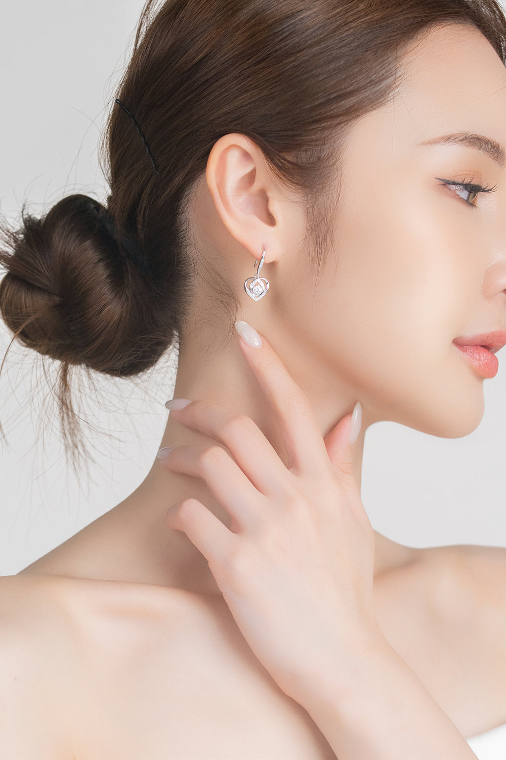 ENCHANTED HEART DROP EARRINGS