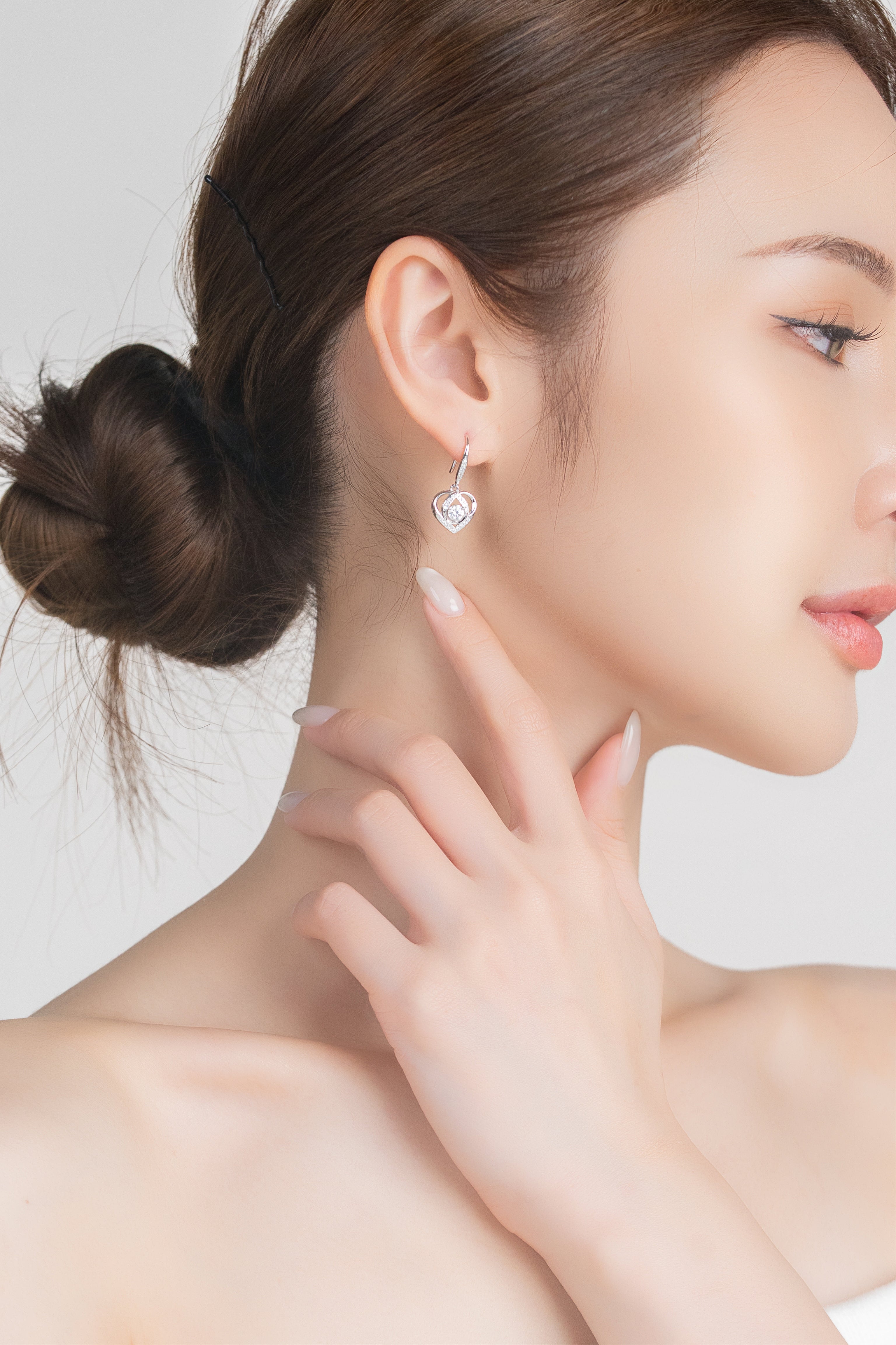 ENCHANTED HEART DROP EARRINGS