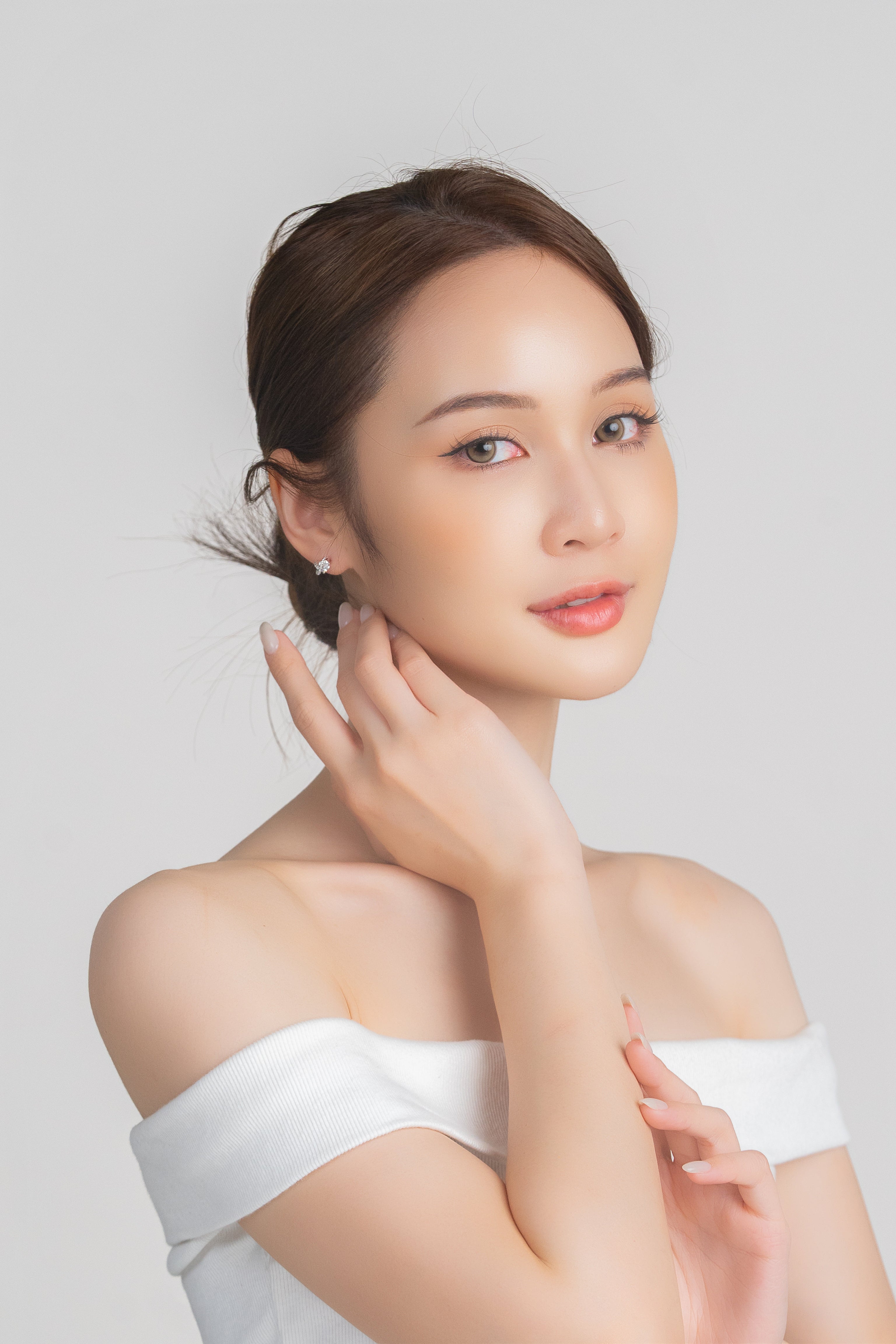 CELESTIAL VEIL STUD EARRINGS
