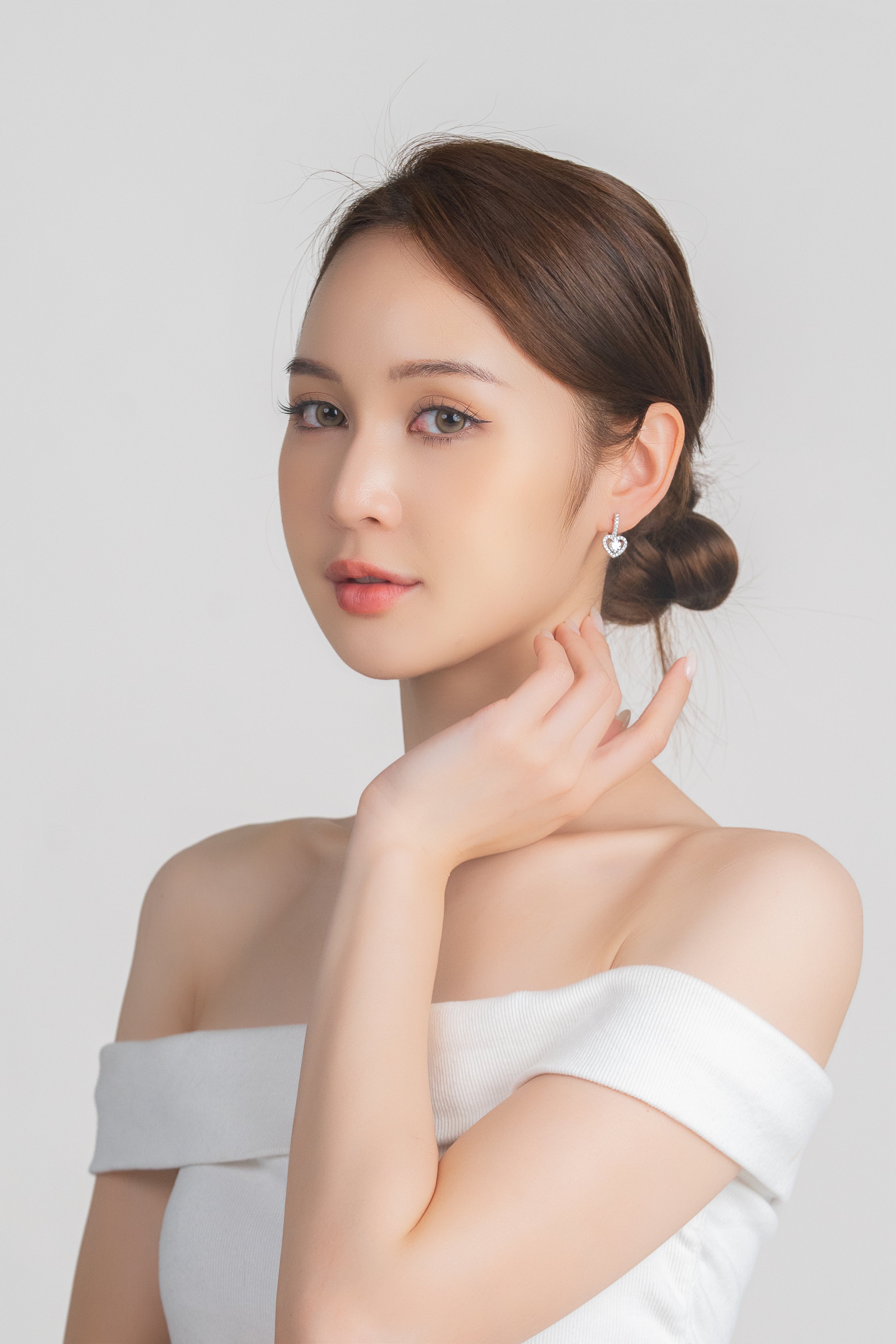 ETERNAL SPARK HEART EARRINGS