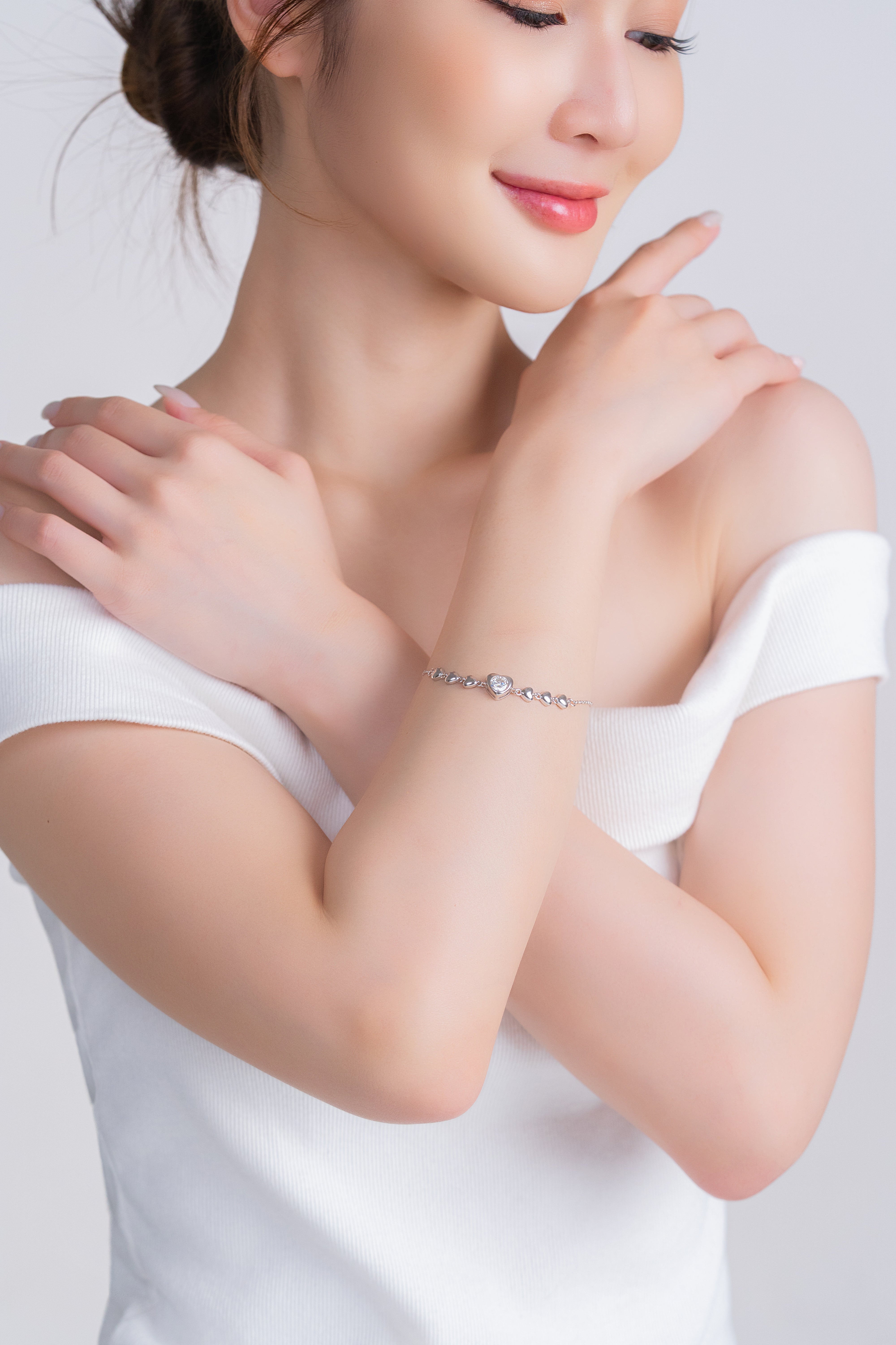AMOURA HEART BRACELET – Aurell Estelle