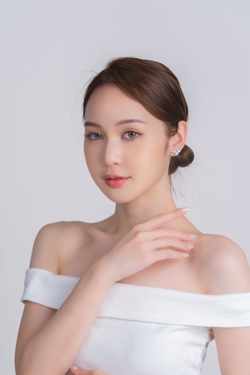 LUMINOUS GRACE PEARL EARRINGS