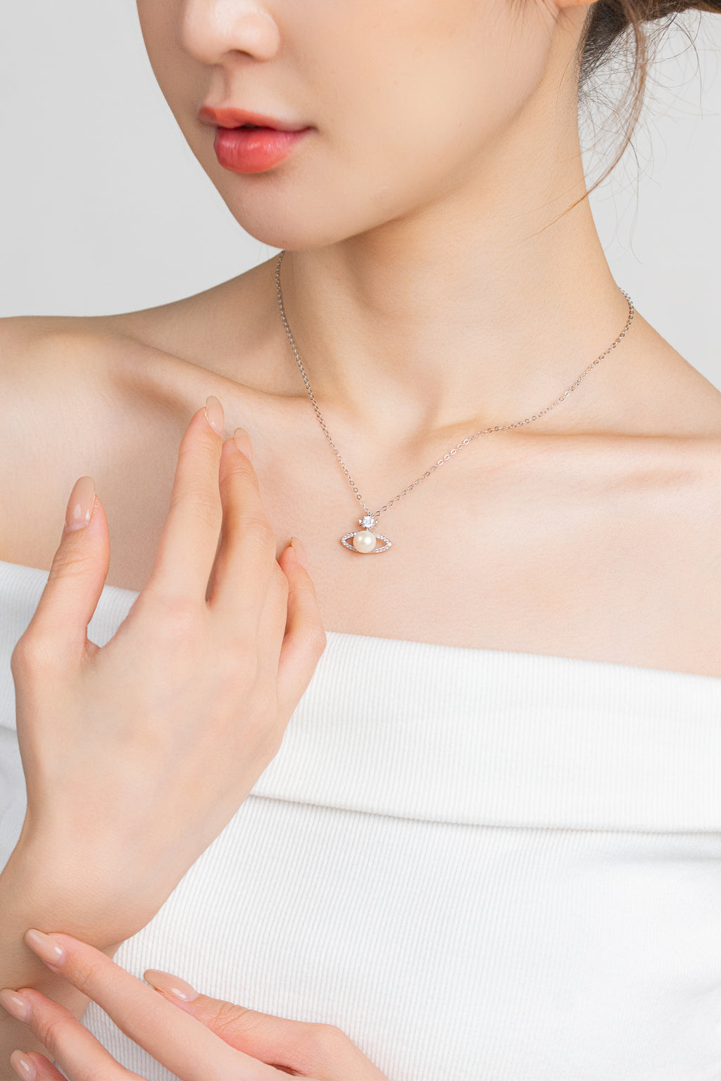 ORBELLE GRACE NECKLACE