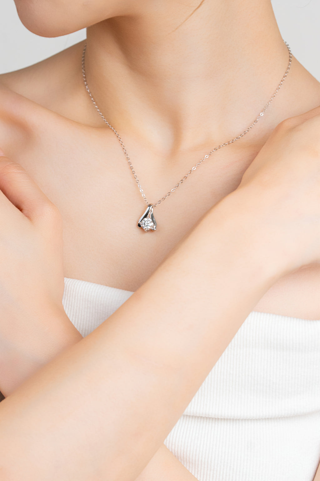 CELESTE GRACE NECKLACE