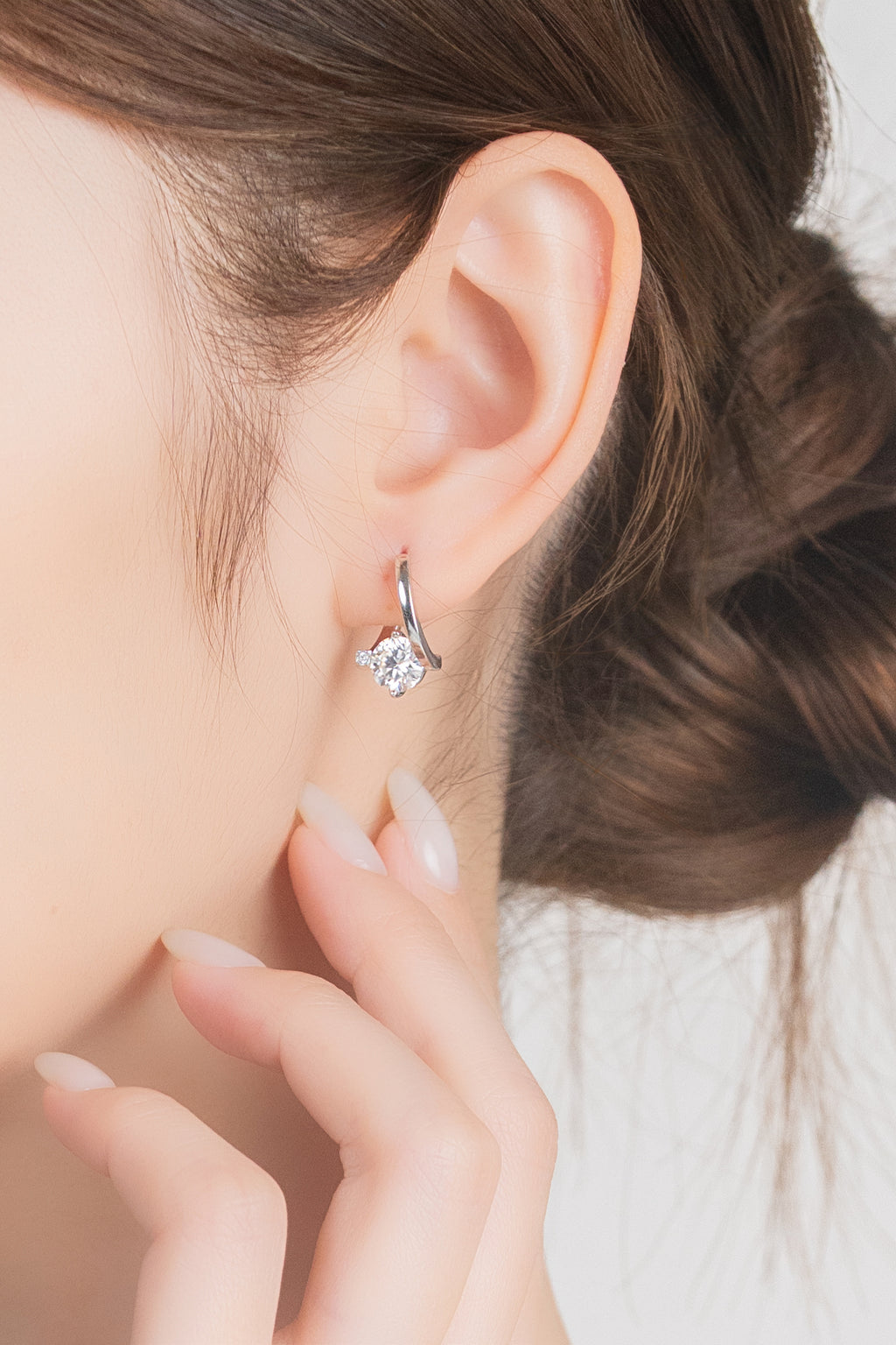 ETERNAL GRACE HOOP EARRINGS