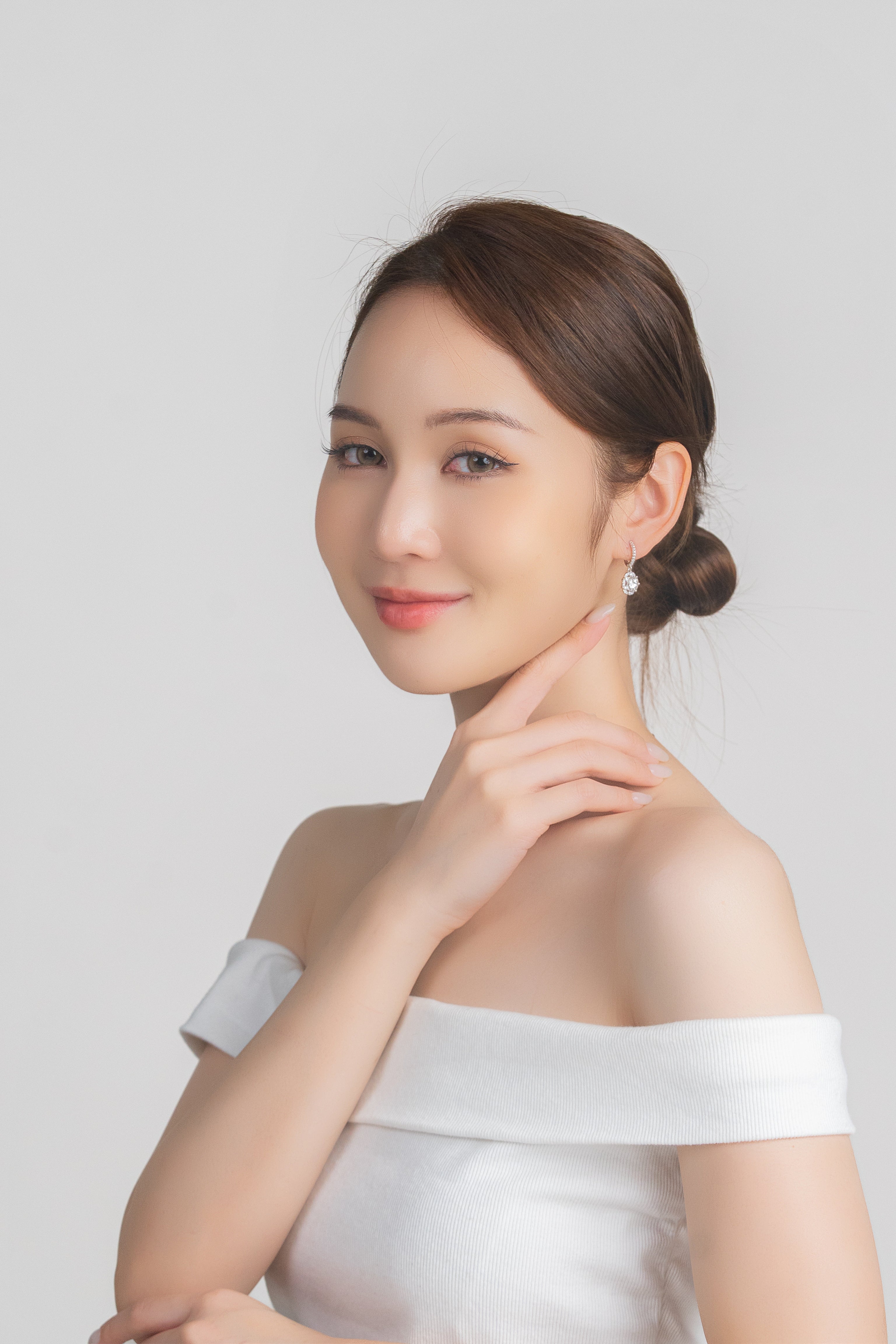 RADIANCE DROP EARRINGS