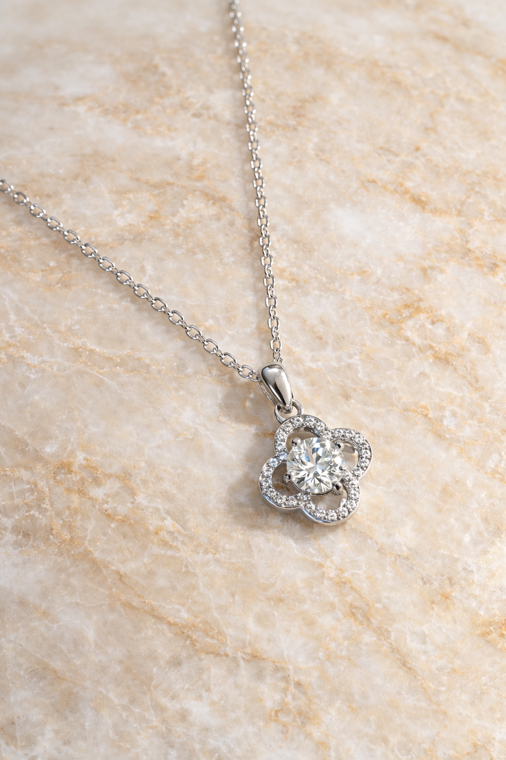 CELESTIA PETAL NECKLACE