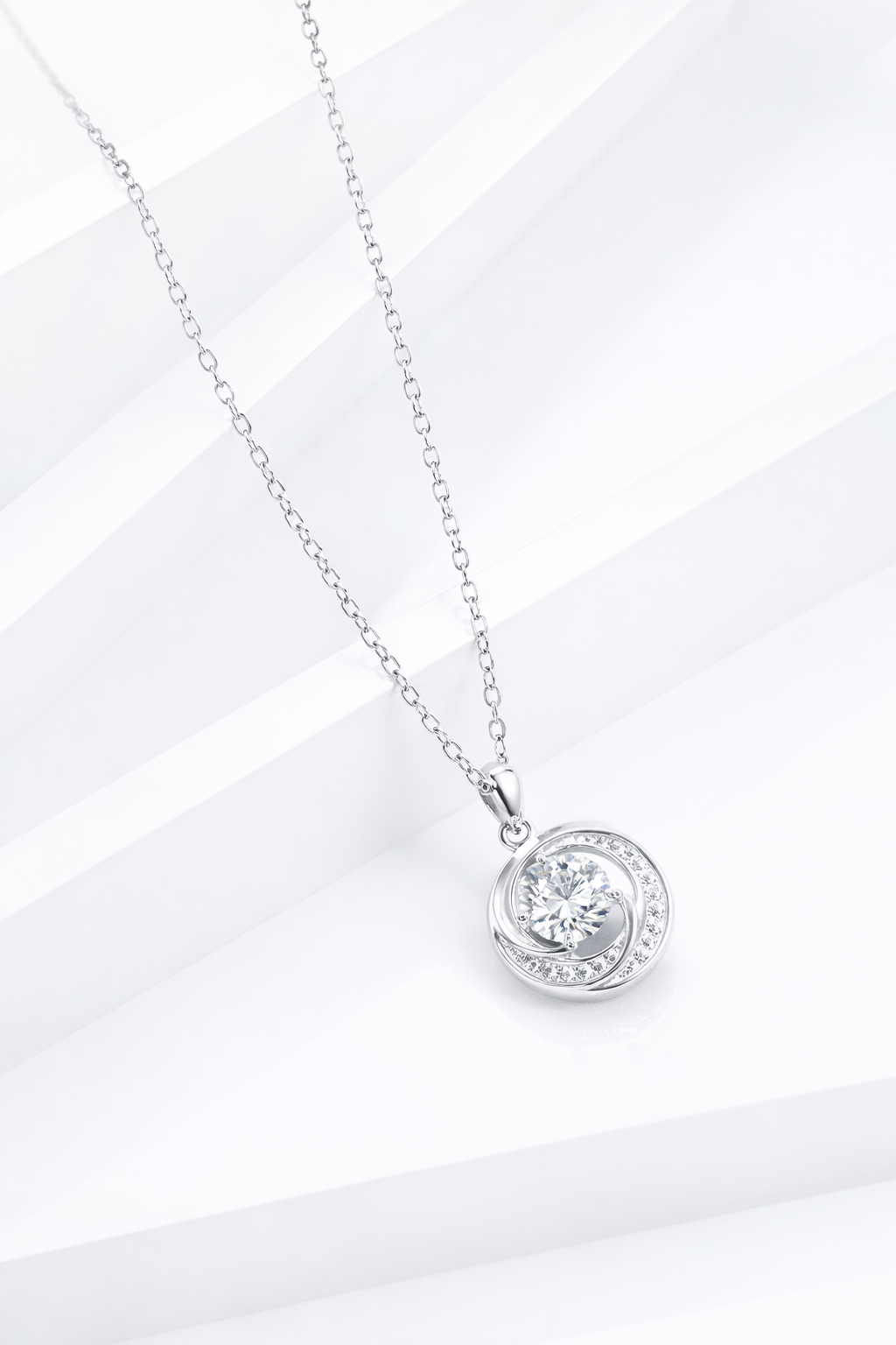 LUNAR EMBRACE NECKLACE