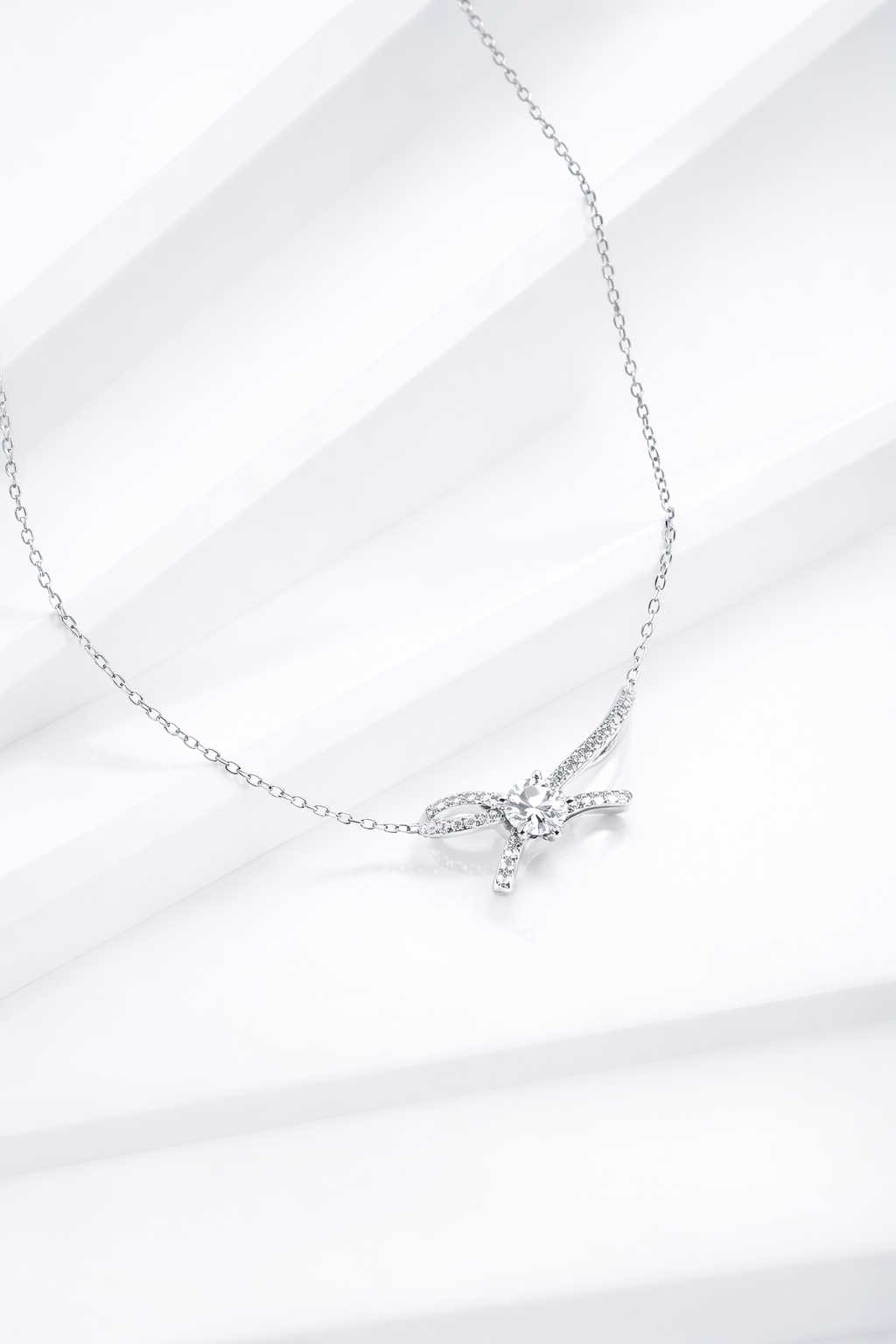 ELISE RIBBON NECKLACE